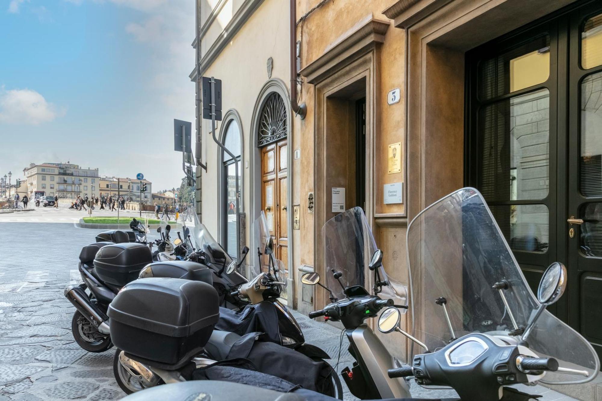 Numa Florence Palazzo Moro מראה חיצוני תמונה